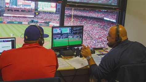 'It means a lot' - Mexican-American Cardinals fan on first Spanish broadcast  